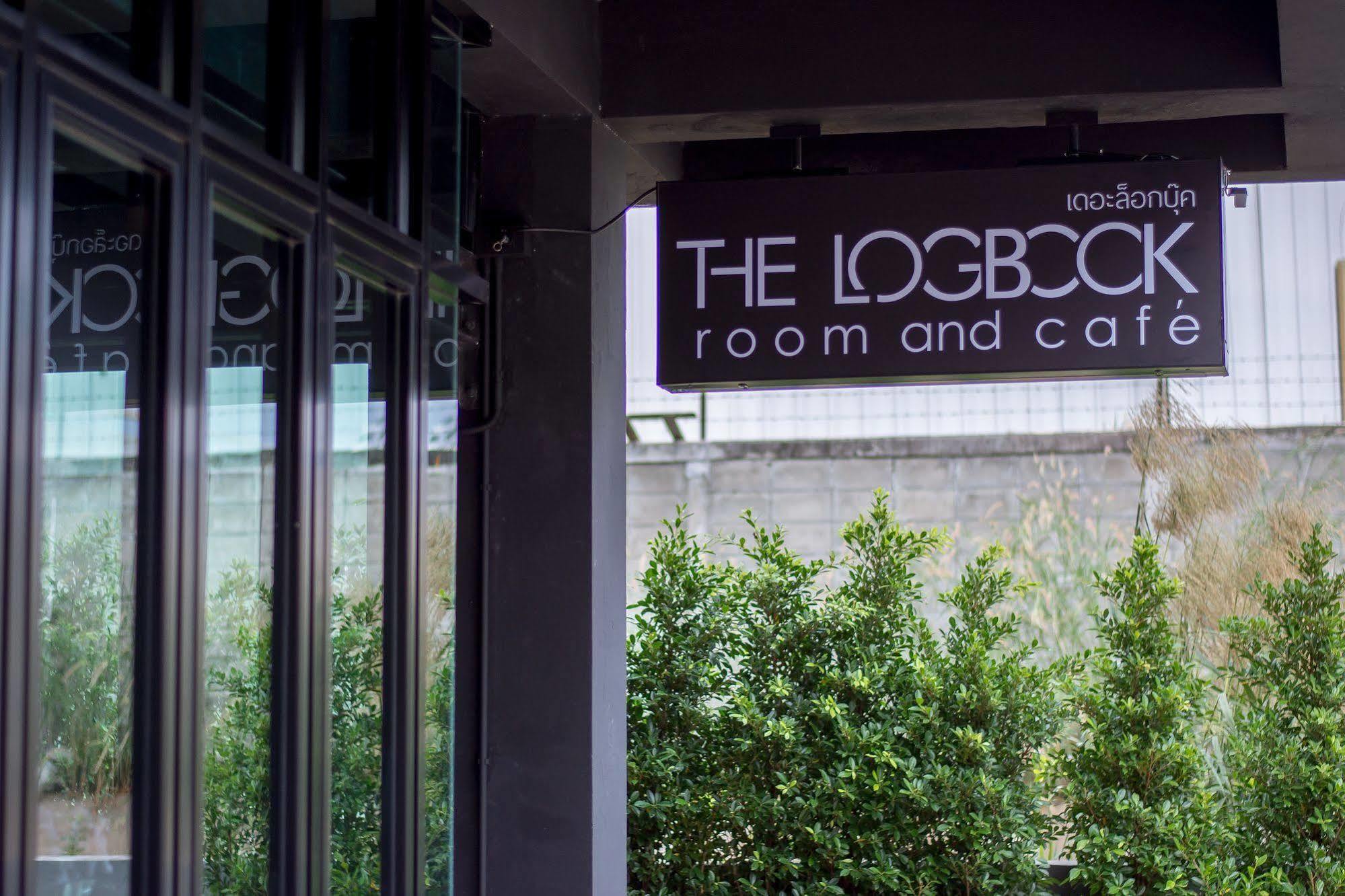 The Logbook Room And Cafe' Chonburi Buitenkant foto